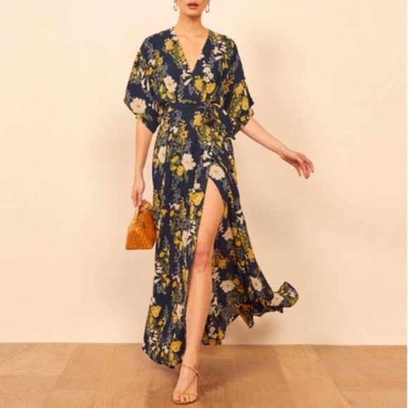 Reformation Petite Winslow Maxi Dress in Graciella - Picture 2 of 9